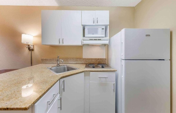 Extended Stay America Suites - Los Angeles - Ontario Airport image 14